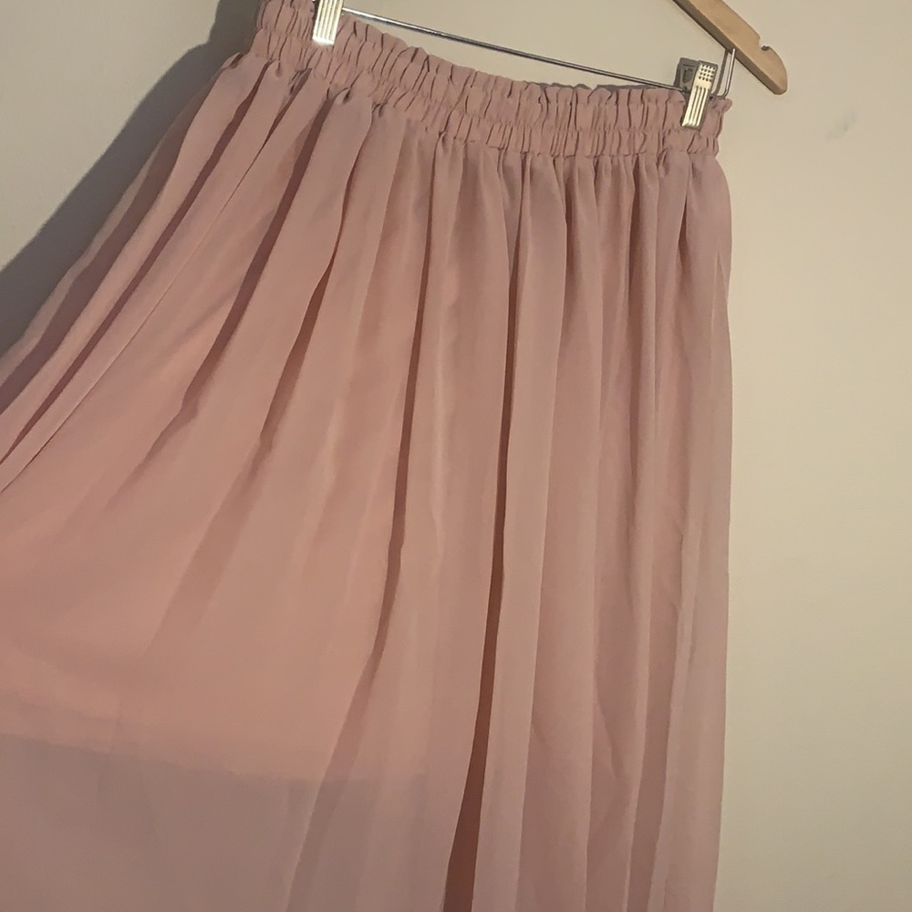 Floor length flowy skirt - Picture 3 of 4